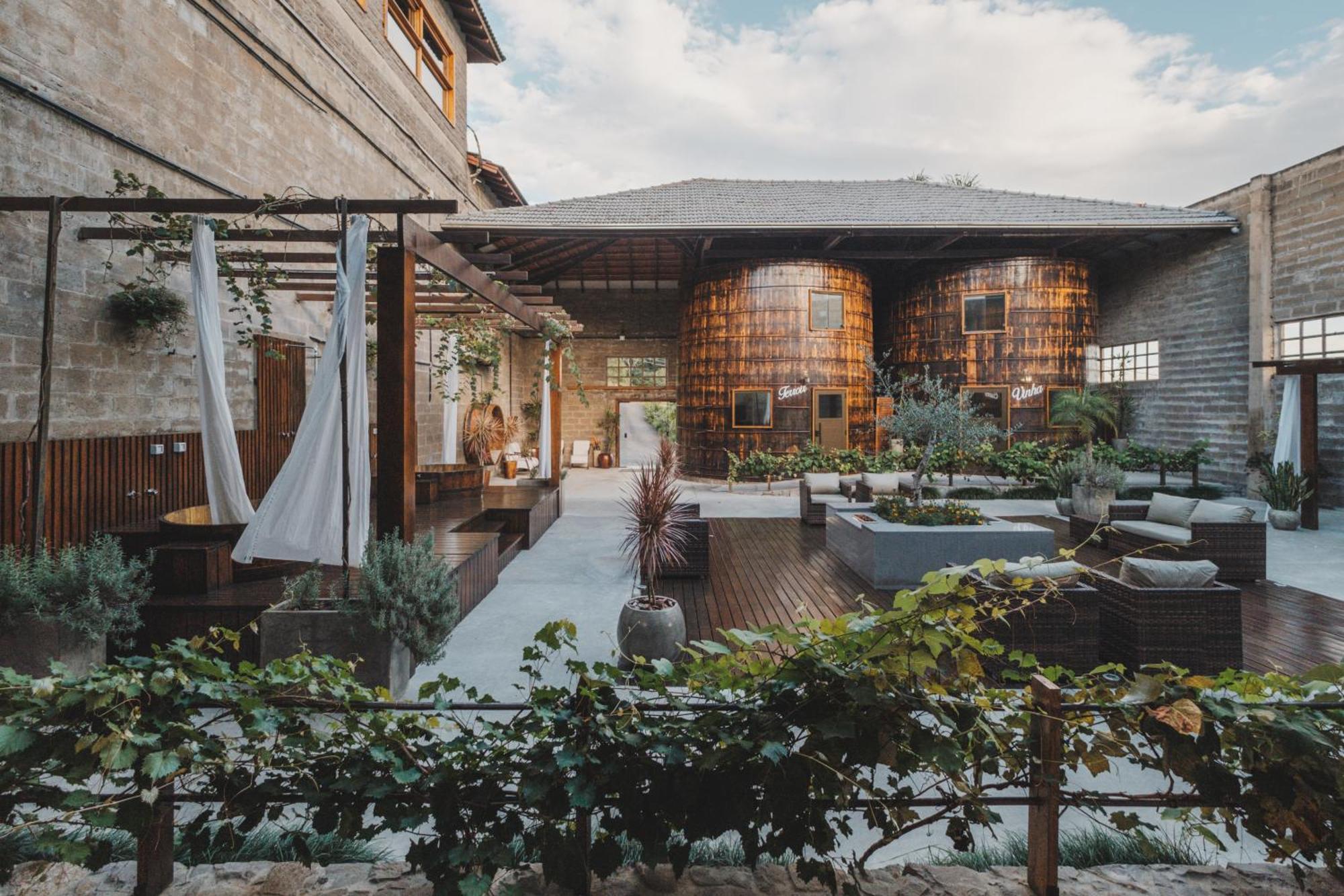 Villa Vinicolla Hospedagem Conceito Bento Goncalves Exterior photo