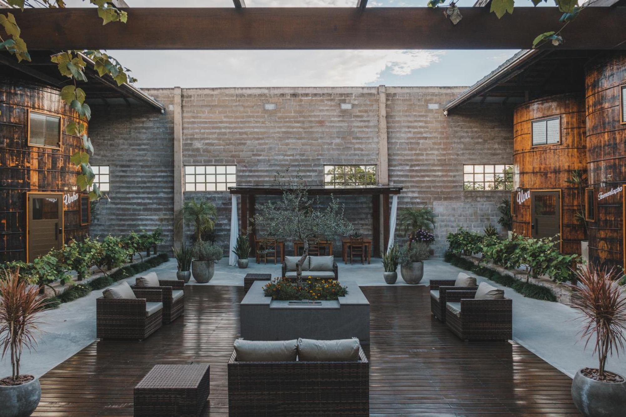 Villa Vinicolla Hospedagem Conceito Bento Goncalves Exterior photo