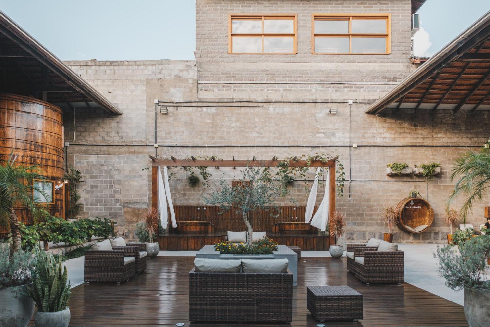 Villa Vinicolla Hospedagem Conceito Bento Goncalves Exterior photo